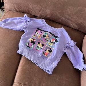 Minnie sweatshirt